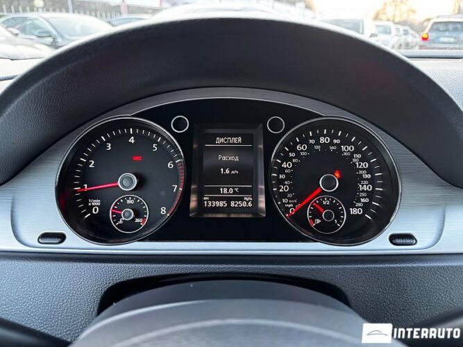 Volkswagen Passat CC 38 volkswagen Passat CC 2015