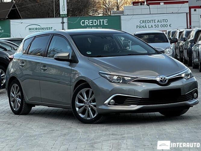 toyota Auris 2016