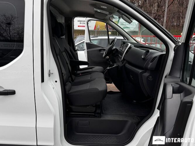 renault Trafic 2020