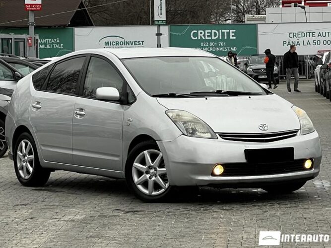 Toyota Prius 2008 doar la InterAuto