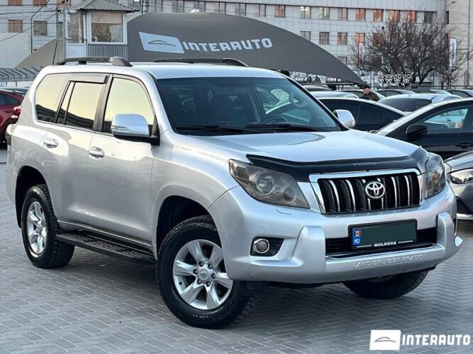 Toyota Land Cruiser Prado 2011 doar la InterAuto