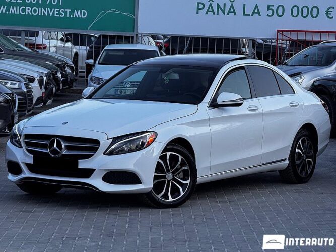 Mercedes C 300 2015 doar la InterAuto