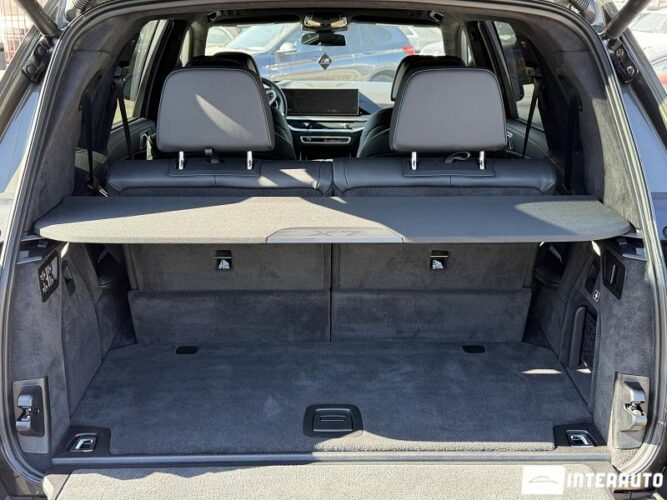 bmw X7 4.0i 2024