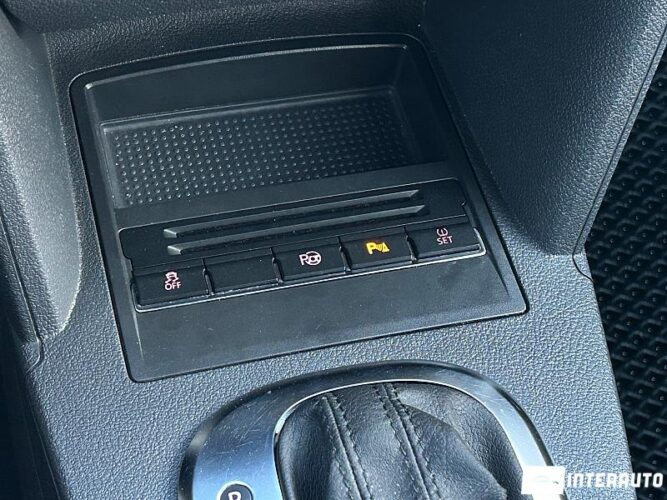 volkswagen Touran 2011