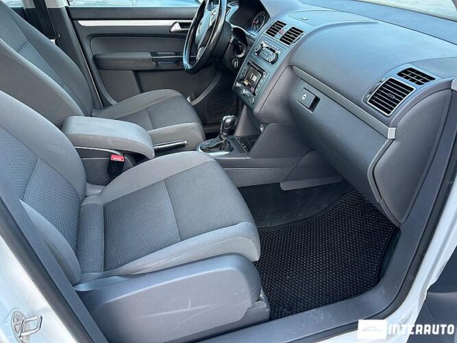 volkswagen Touran 2011