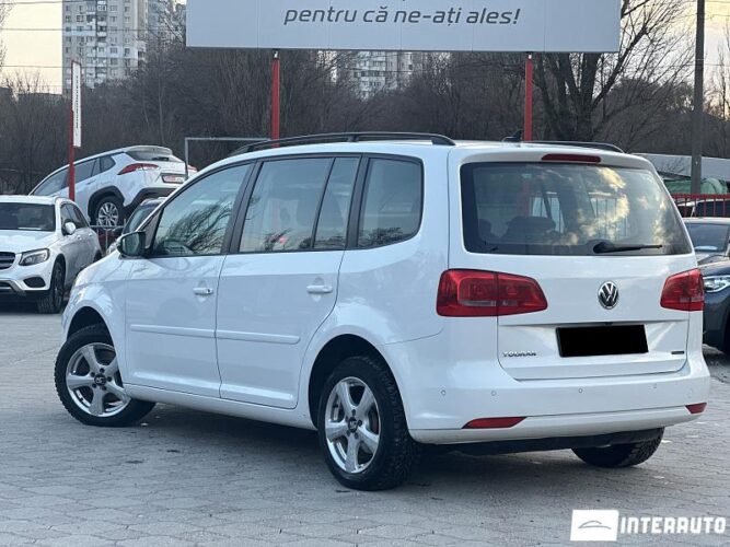 volkswagen Touran 2011