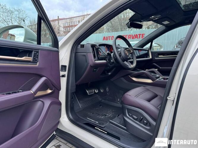 porsche Cayenne Coupe 2025