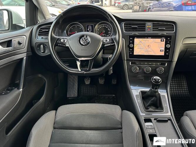 volkswagen Golf 2018