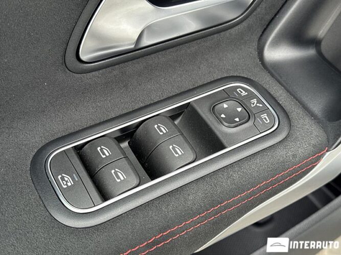 mercedes CLA 200 2024