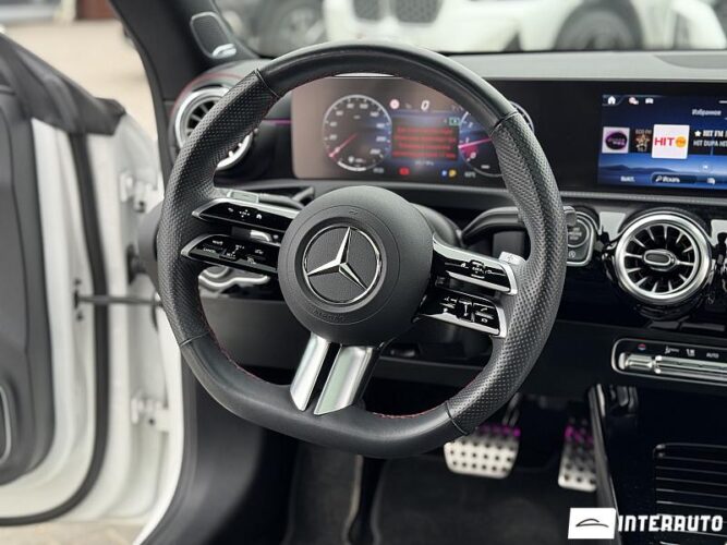 mercedes CLA 200 2024