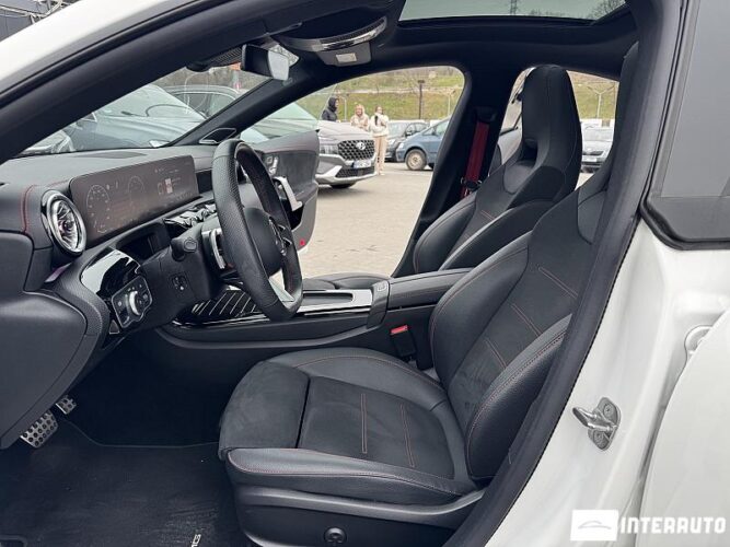 mercedes CLA 200 2024