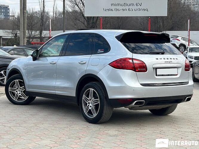 porsche Cayenne 2011