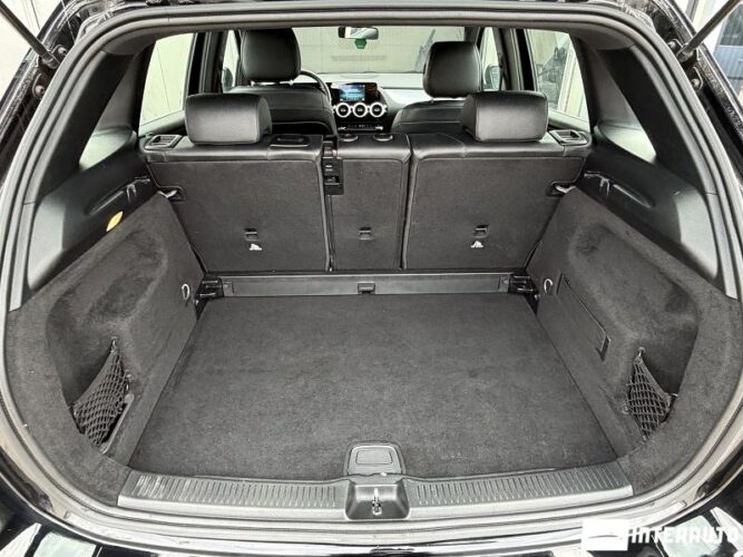 mercedes B 180 2020