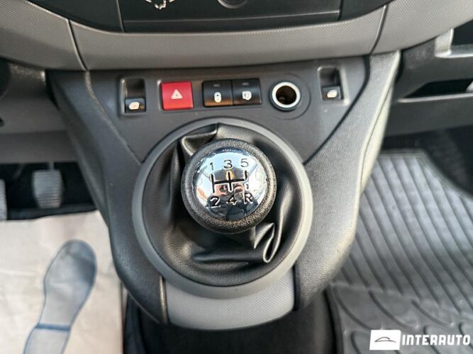 peugeot Partner 2012