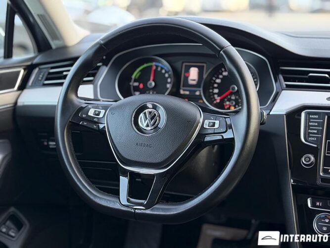 volkswagen Passat GTE 2016