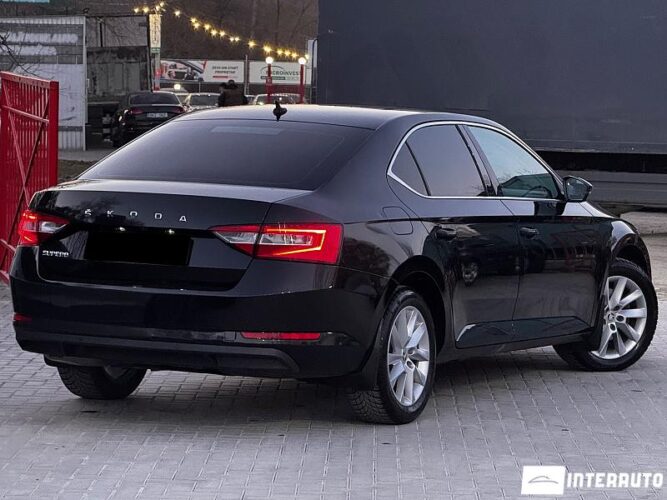 skoda Superb 2020