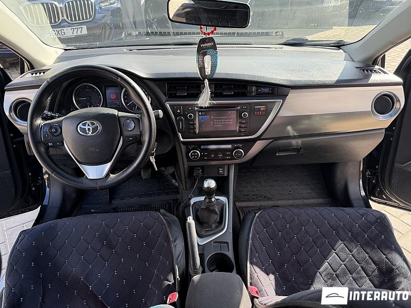 toyota Auris 2014