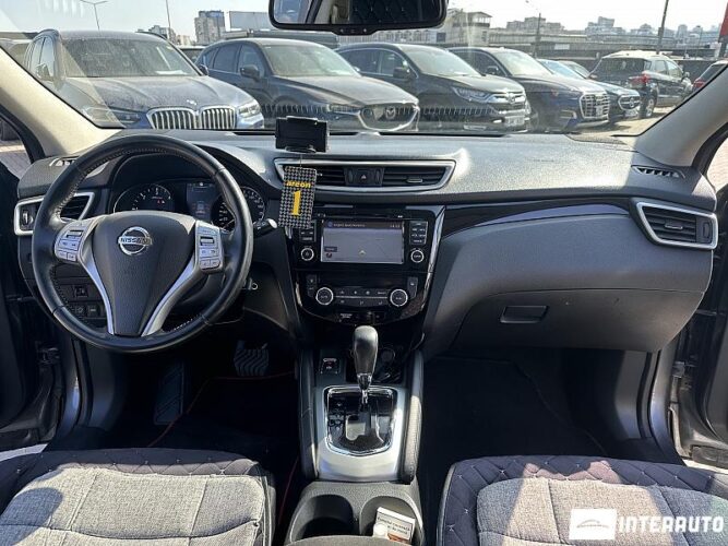 nissan Qashqai 2015