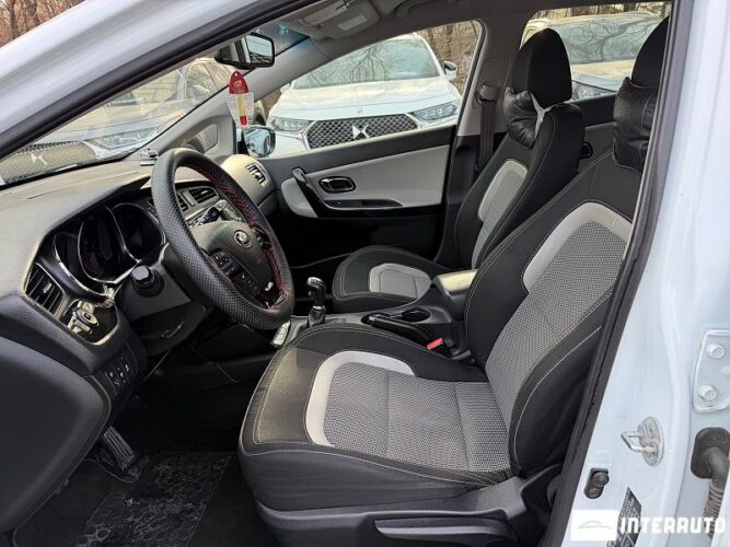 Kia Ceed 32 kia Ceed 2015