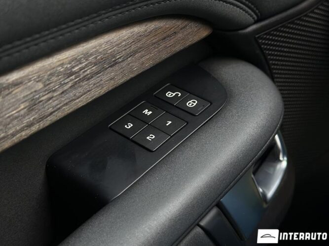 land rover Discovery 2017