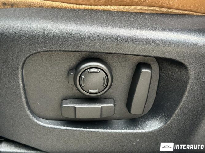 land rover Discovery 2017