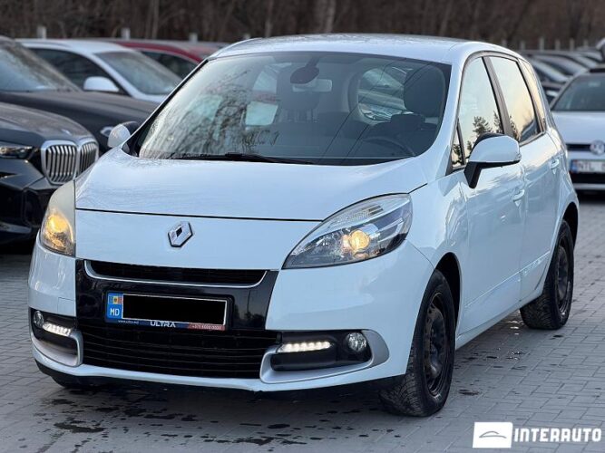 Renault Scenic 2013 doar la InterAuto