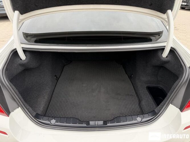 bmw 520 2016