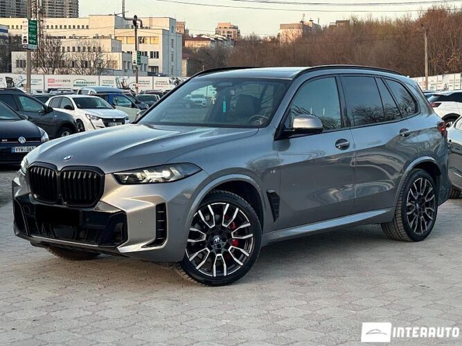 BMW X5 3.0D 2023 doar la InterAuto