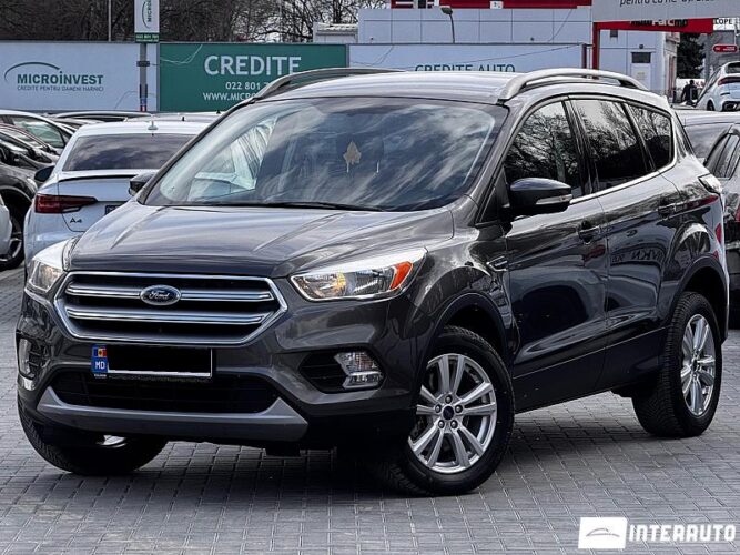 Ford Kuga 2017 doar la InterAuto