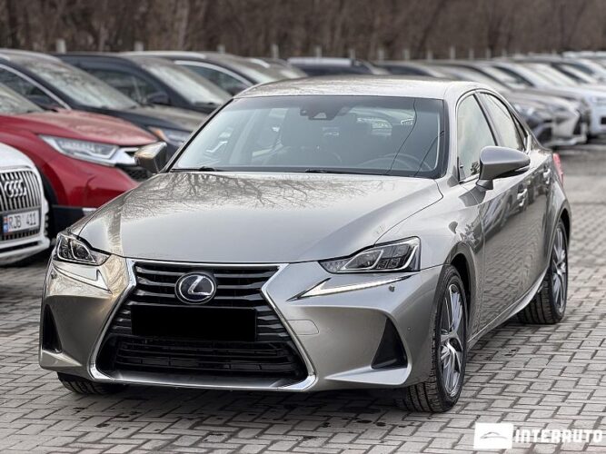 Lexus IS 300h 2018 doar la InterAuto