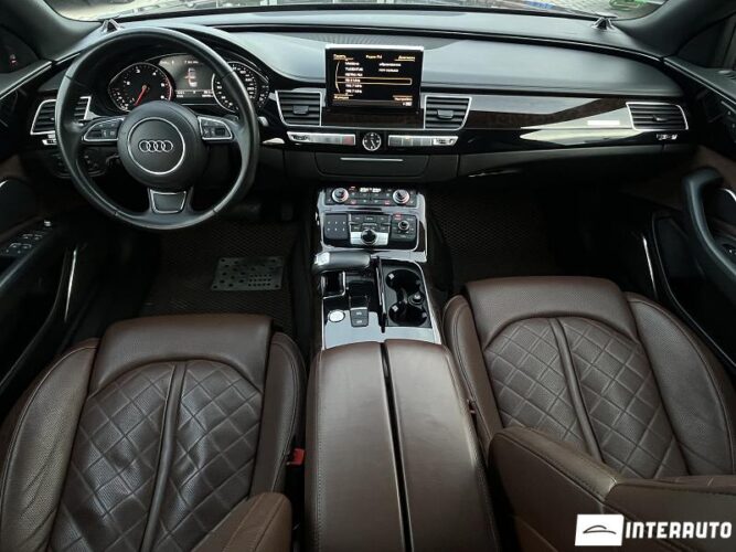 audi A8 2011