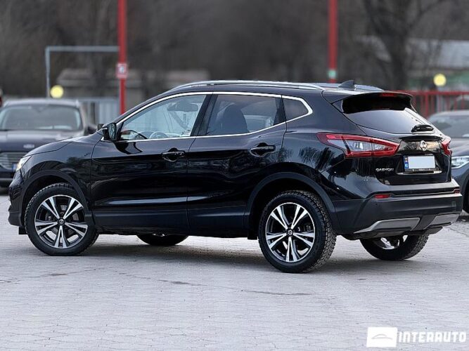 nissan Qashqai 2020