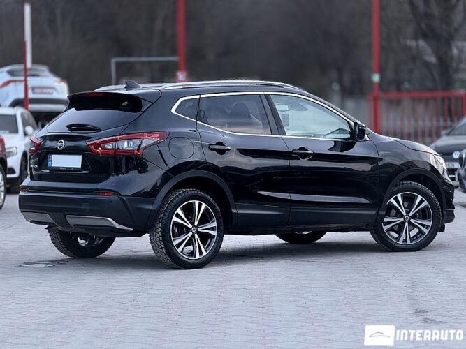 nissan Qashqai 2020