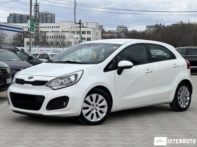 Kia Rio 2011 doar la InterAuto