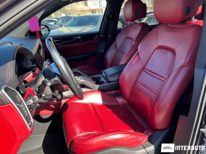 porsche Cayenne 2019