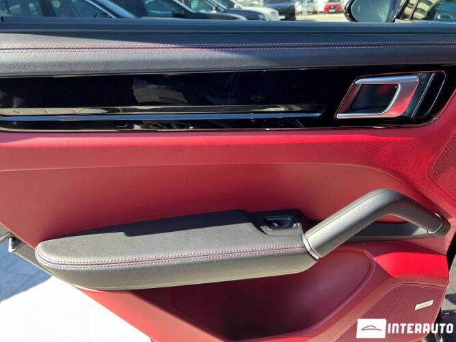 porsche Cayenne 2019