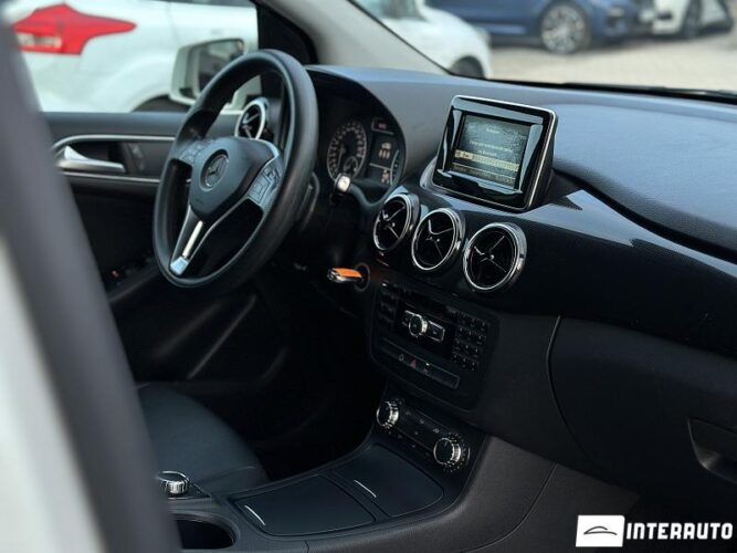 mercedes B 180 2014