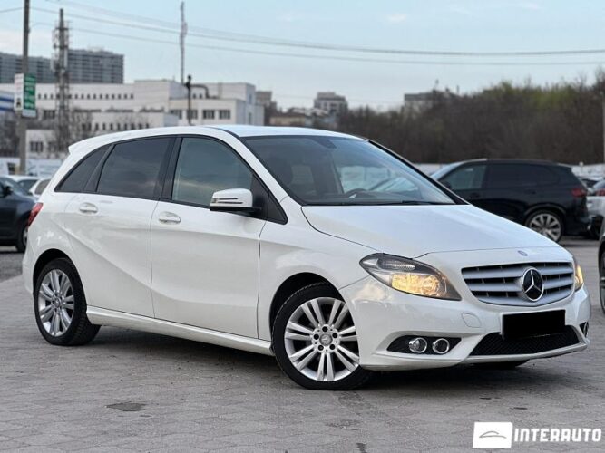 mercedes B 180 2014