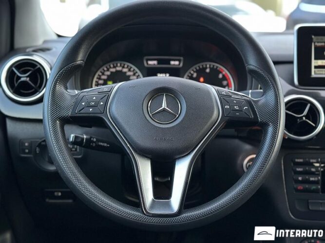 mercedes B 180 2014