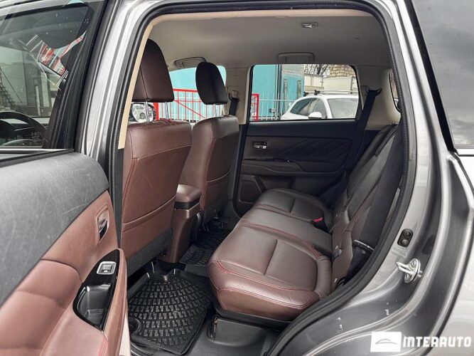 mitsubishi Outlander 2018