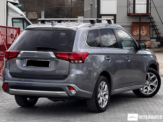mitsubishi Outlander 2018