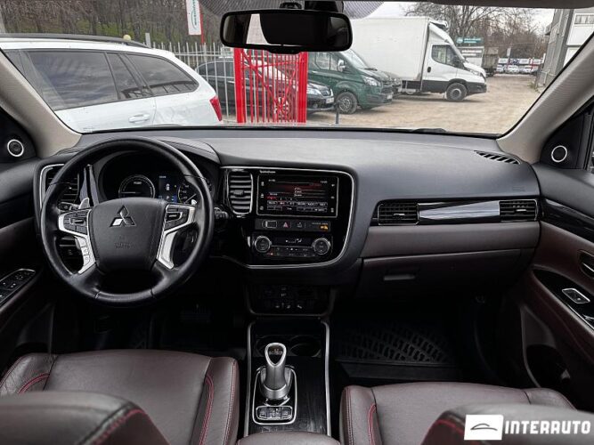 mitsubishi Outlander 2018