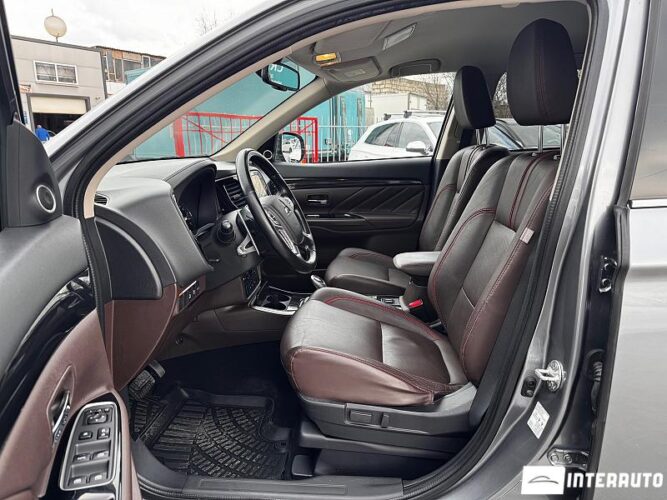 mitsubishi Outlander 2018