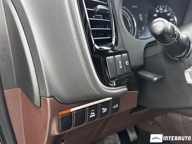 mitsubishi Outlander 2018