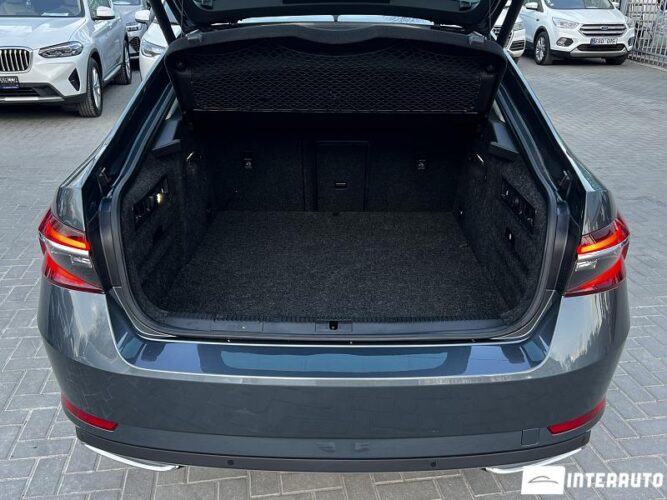 Skoda Superb 2020 doar la InterAuto