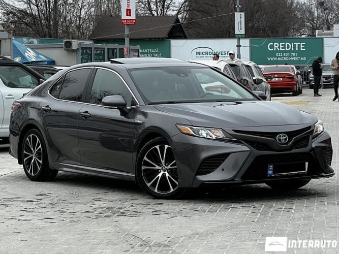 toyota Camry 2019