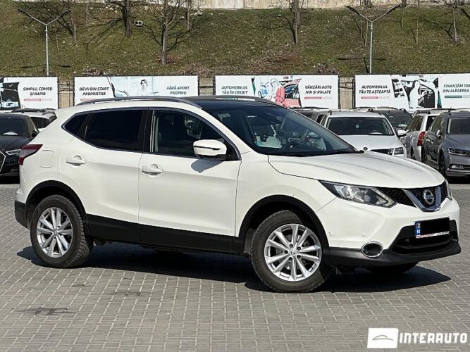 Nissan Qashqai 2015 doar la InterAuto