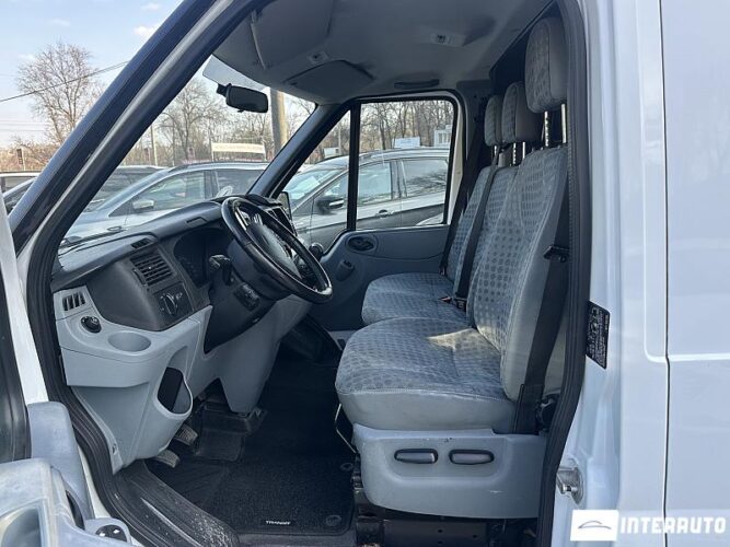 ford Transit 2011