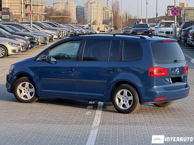 volkswagen Touran 2011