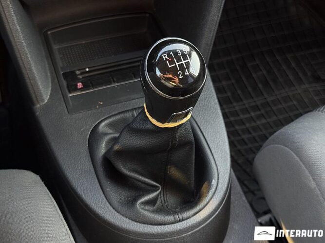 volkswagen Touran 2011